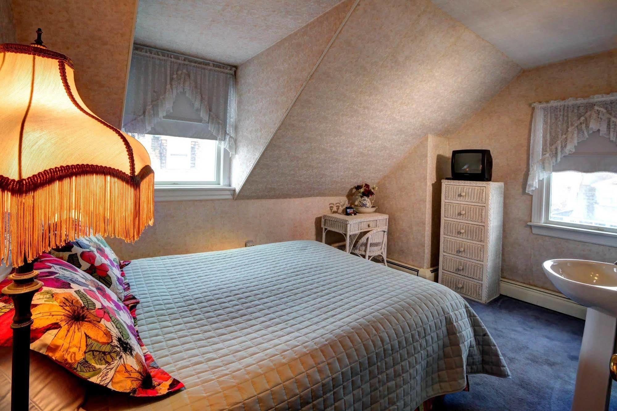 كيب ماي Luther Ogden Inn المظهر الخارجي الصورة